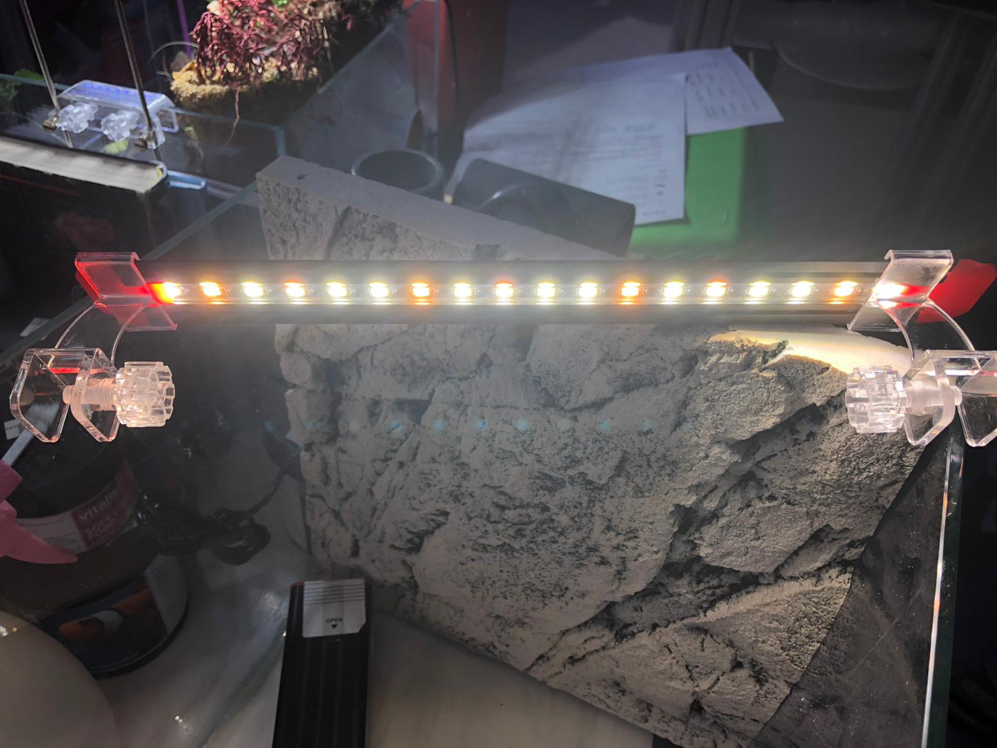 AST LG-400 48LED (Black)